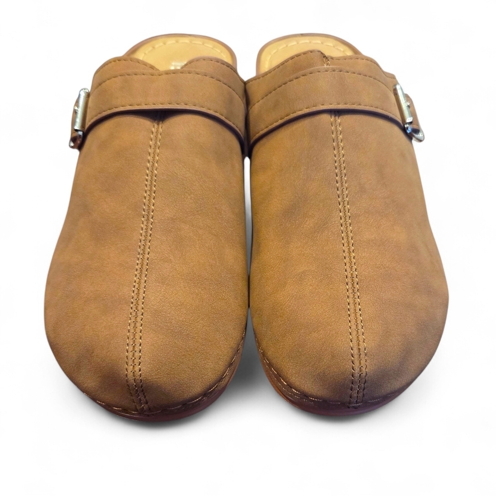 Tan Clogs Slip-on Mules with Buckle Strap Detail EU Size 42 US 10 NEW W/Out Box - Picture 2 of 13